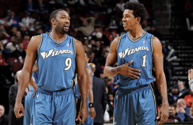 而是共同指 而是共同指